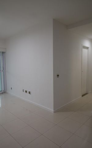 Apartamento para alugar com 110m², 3 quartos e 1 vagaSala