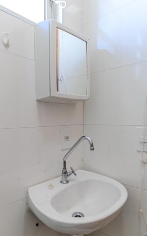 Studio para alugar com 32m², 1 quarto e sem vaga Studio para alugar com 32m², 1 quarto e sem vagaBanheiro Social