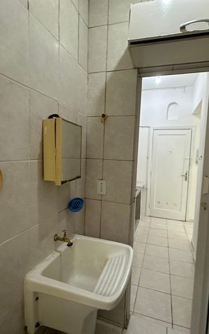 Apartamento para alugar com 28m², 1 quarto e sem vaga Apartamento para alugar com 28m², 1 quarto e sem vagaBanheiro