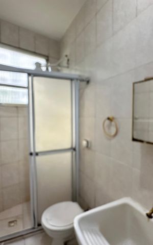 Apartamento para alugar com 28m², 1 quarto e sem vaga Apartamento para alugar com 28m², 1 quarto e sem vagaBanheiro