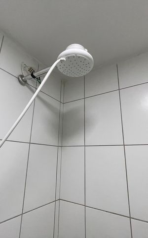 Apartamento à venda com 39m², 2 quartos e sem vaga Apartamento à venda com 39m², 2 quartos e sem vagaBanheiro