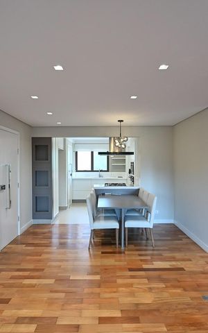 Apartamento para alugar com 105m², 2 quartos e 3 vagasSala