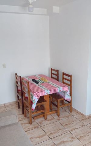 Apartamento à venda com 47m², 2 quartos e 1 vaga Apartamento à venda com 47m², 2 quartos e 1 vagaSala