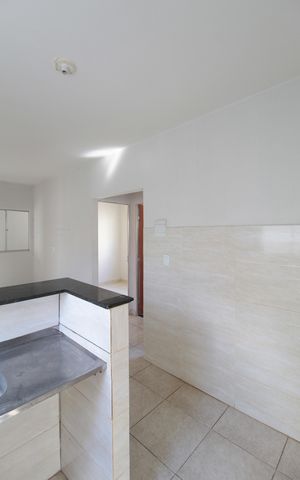Casa à venda com 241m², 3 quartos e 4 vagasCasa 2 -  Cozinha