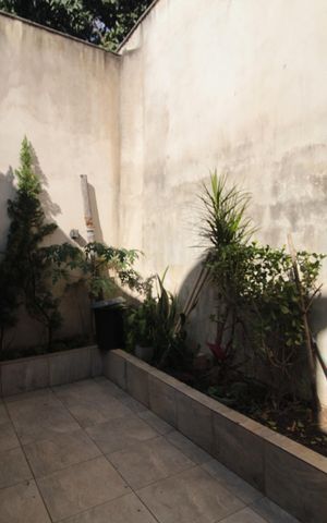 Casa à venda com 241m², 3 quartos e 4 vagasCasa 1 - Quintal