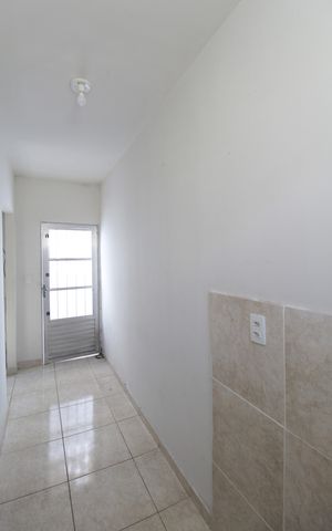 Casa à venda com 241m², 3 quartos e 4 vagasCasa 2 -  Área de Serviço