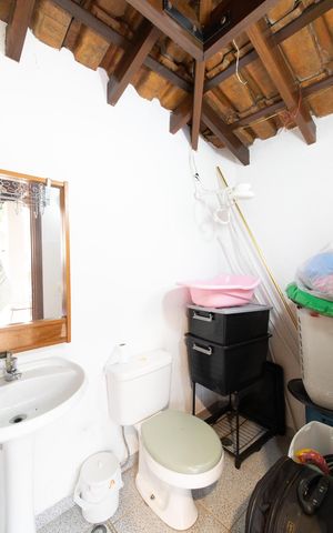 Casa à venda com 180m², 3 quartos e 5 vagas