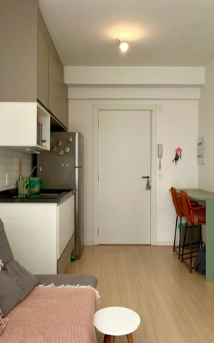 Studio para alugar com 30m², 1 quarto e sem vaga Studio para alugar com 30m², 1 quarto e sem vagaSala