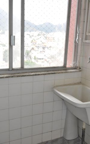 Apartamento à venda com 73m², 3 quartos e 1 vagaÁrea de serviço