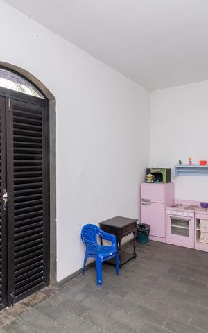 Casa à venda com 330m², 4 quartos e 5 vagasCômodo