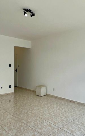 Apartamento para alugar com 120m², 2 quartos e sem vaga Apartamento para alugar com 120m², 2 quartos e sem vagaSala