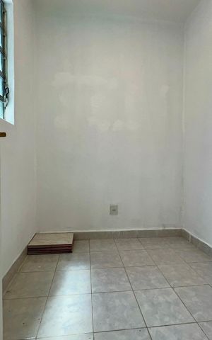 Apartamento para alugar com 120m², 2 quartos e sem vaga Apartamento para alugar com 120m², 2 quartos e sem vagaQuarto de Serviço