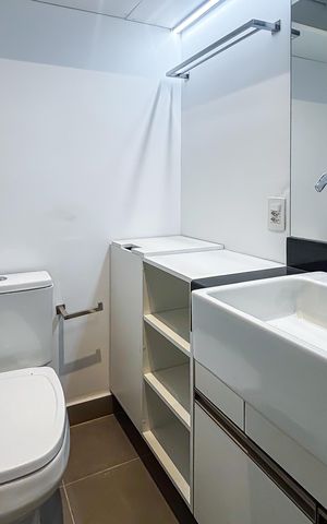 Apartamento à venda com 31m², 1 quarto e 1 vaga Apartamento à venda com 31m², 1 quarto e 1 vagaBanheiro