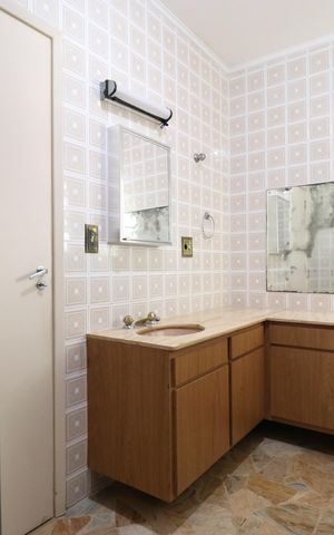 Apartamento para alugar com 213m², 3 quartos e 2 vagasBanheiro da Suíte