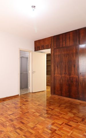 Apartamento para alugar com 213m², 3 quartos e 2 vagasSuíte