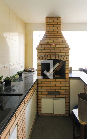 Casa à venda com 180m², 2 quartos e 2 vagas