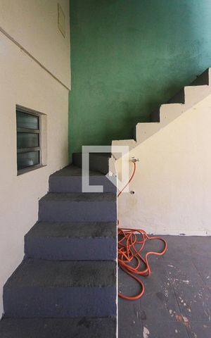 Casa à venda com 180m², 2 quartos e 2 vagas