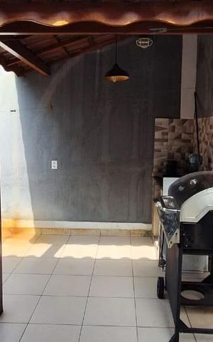 Casa para alugar com 100m², 3 quartos e 3 vagasQuintal