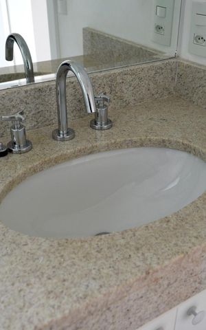 Apartamento para alugar com 266m², 3 quartos e 3 vagasBanheiro da Suíte 1
