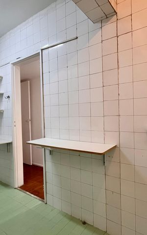 Apartamento à venda com 90m², 2 quartos e sem vaga Apartamento à venda com 90m², 2 quartos e sem vagaCozinha