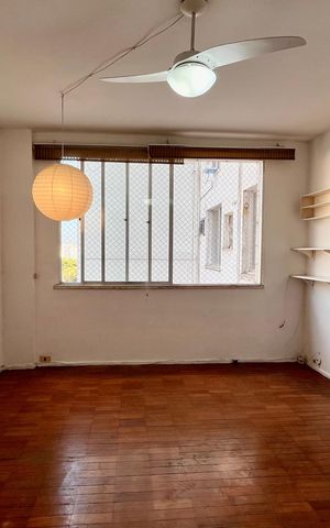 Apartamento à venda com 90m², 2 quartos e sem vaga Apartamento à venda com 90m², 2 quartos e sem vagaSala