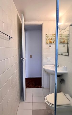 Apartamento à venda com 90m², 2 quartos e sem vaga Apartamento à venda com 90m², 2 quartos e sem vagaBanheiro