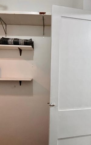 Apartamento à venda com 90m², 2 quartos e sem vaga Apartamento à venda com 90m², 2 quartos e sem vagaQuarto de Serviço
