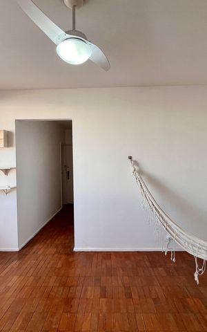 Apartamento à venda com 90m², 2 quartos e sem vaga Apartamento à venda com 90m², 2 quartos e sem vagaSala