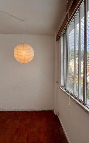 Apartamento à venda com 90m², 2 quartos e sem vaga Apartamento à venda com 90m², 2 quartos e sem vagaSala