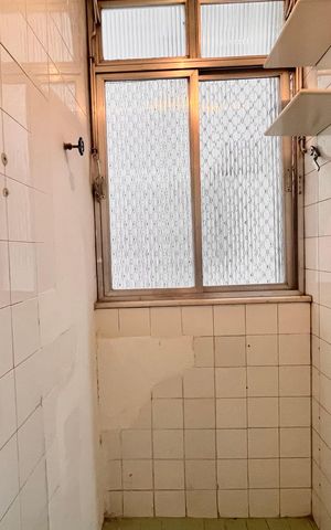 Apartamento à venda com 90m², 2 quartos e sem vaga Apartamento à venda com 90m², 2 quartos e sem vagaCozinha