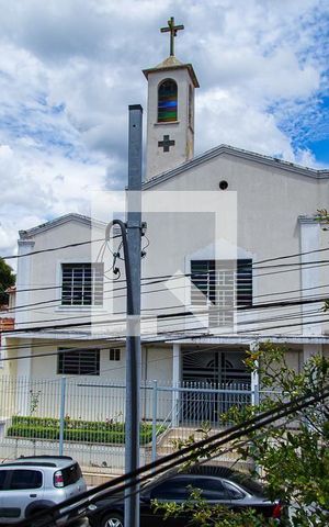Casa à venda com 65m², 2 quartos e sem vaga