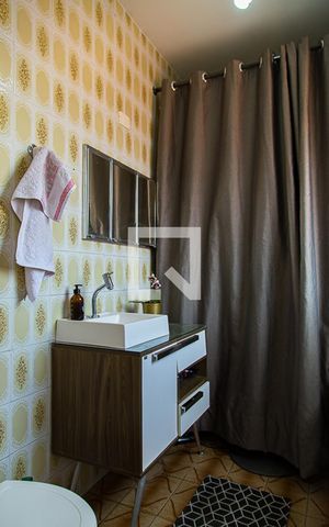 Casa à venda com 65m², 2 quartos e sem vaga