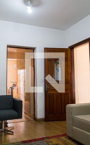 Casa à venda com 65m², 2 quartos e sem vaga