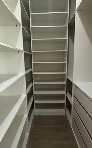 Apartamento à venda com 44m², 2 quartos e 1 vaga Apartamento à venda com 44m², 2 quartos e 1 vagaCloset do Quarto 2