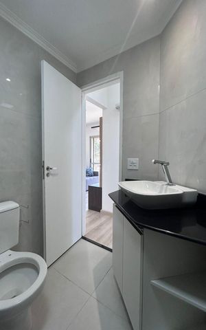 Apartamento à venda com 69m², 3 quartos e 1 vaga Apartamento à venda com 69m², 3 quartos e 1 vagaBanheiro Social