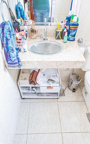 Casa de condomínio à venda com 80m², 3 quartos e 1 vaga Casa de condomínio à venda com 80m², 3 quartos e 1 vagaBanheiro da Suíte