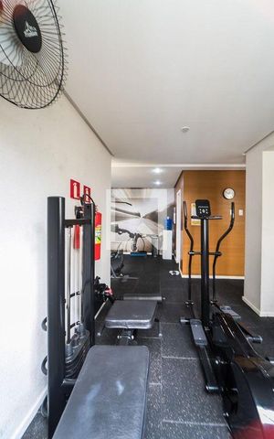 Apartamento para alugar com 48m², 2 quartos e 1 vaga Apartamento para alugar com 48m², 2 quartos e 1 vagaÁrea comum - Academia