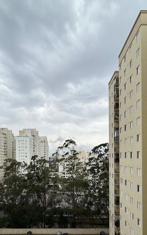 Apartamento para alugar com 48m², 2 quartos e 1 vaga Apartamento para alugar com 48m², 2 quartos e 1 vagaVista - Sacada