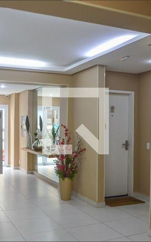 Apartamento para alugar com 48m², 2 quartos e 1 vaga Apartamento para alugar com 48m², 2 quartos e 1 vagaÁrea comum - Hall