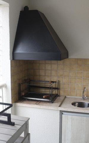 Apartamento à venda com 69m², 2 quartos e 1 vagaVaranda