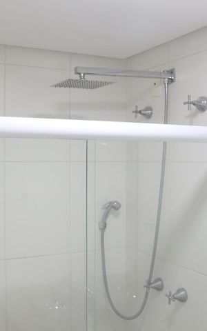 Apartamento à venda com 69m², 2 quartos e 1 vagaBanheiro Social