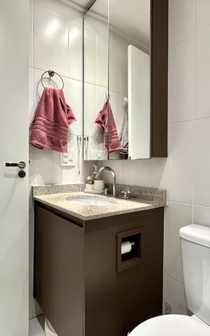 Apartamento à venda com 68m², 2 quartos e 1 vaga Apartamento à venda com 68m², 2 quartos e 1 vagaBanheiro da Suíte
