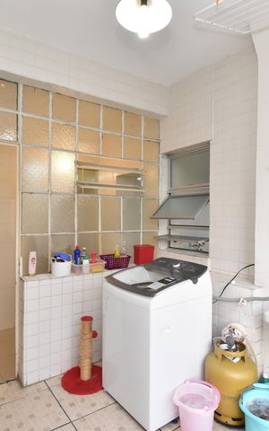 Apartamento à venda com 140m², 3 quartos e sem vagaÁrea de Serviço