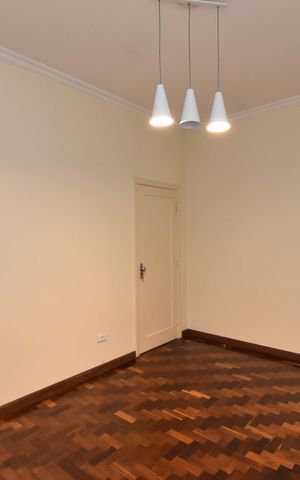 Apartamento à venda com 140m², 3 quartos e sem vagaSala