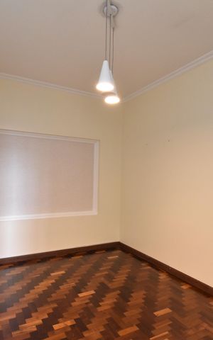 Apartamento à venda com 140m², 3 quartos e sem vagaSala