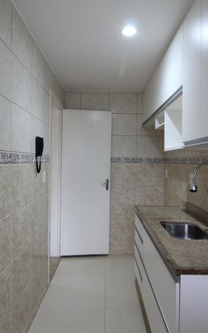 Apartamento à venda com 64m², 2 quartos e 1 vagaCozinha