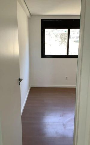 Apartamento à venda com 202m², 3 quartos e 3 vagas