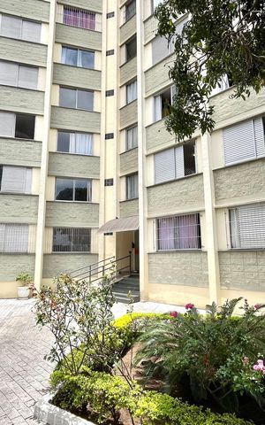 Apartamento à venda com 75m², 2 quartos e 1 vagaHall de entrada