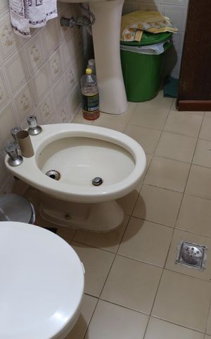 Casa à venda com 900m², 6 quartos e 2 vagasBanheiro da Suíte