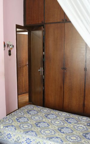 Casa à venda com 900m², 6 quartos e 2 vagasSuíte